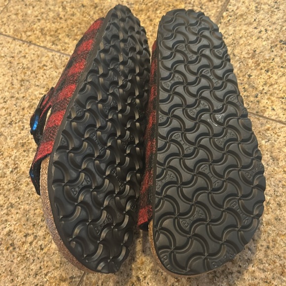 Birkenstock Red and Black Sandals with Adjustable Straps, these are un-worn. - Picture 6 of 6